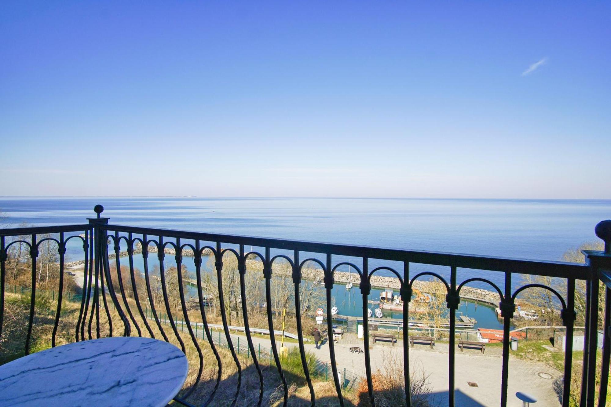 Ferienwohnung Mit Traumhaftem Meerblick - Haus Am Meer Fewo 10 Lohme Buitenkant foto
